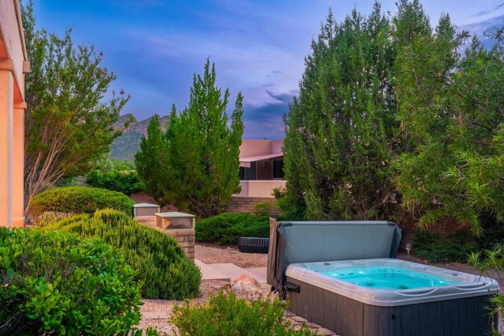 Amazing Luxury Home With Hot Tub & Views เซโดนา ภายนอก รูปภาพ